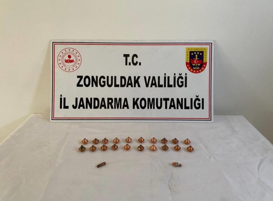 ÇALDIĞI TELEVİZYON İLE YAKALANDI 
