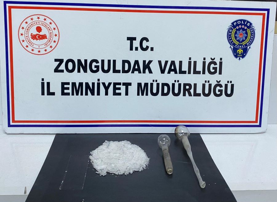 Polisten uyuşturucu operasyonu