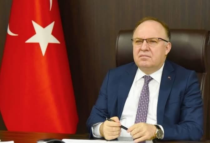VALİ MUSTAFA TUTULMAZ’IN YENİ YIL MESAJI