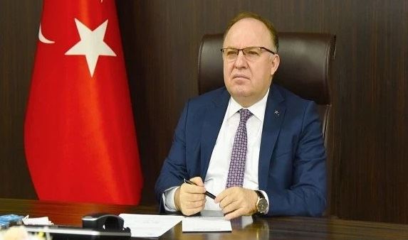 VALİ TUTULMAZ