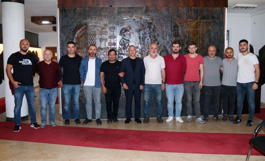 MADEN İŞÇİLERİ DEMİR’İ ZİYARET ETTİ