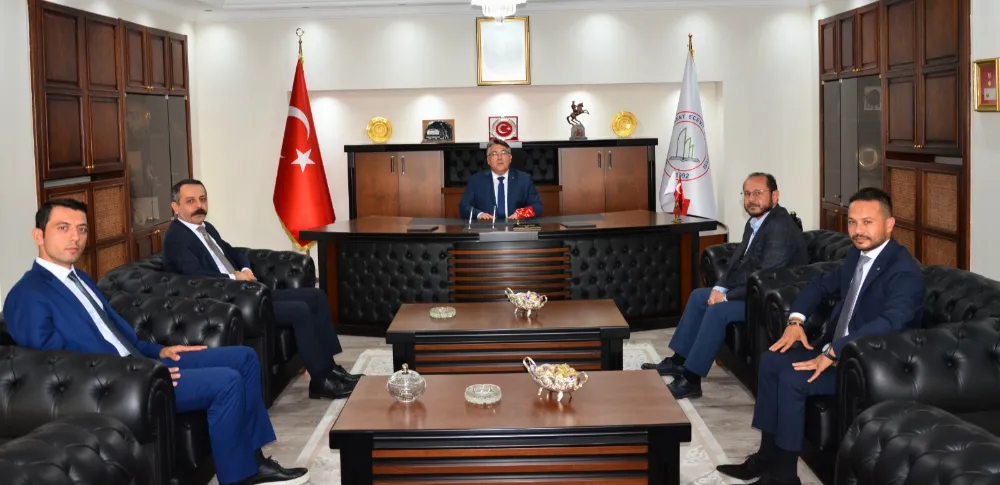 Türk Kızılay Zonguldak Şubesinden Rektör Özölçer’e Ziyaret