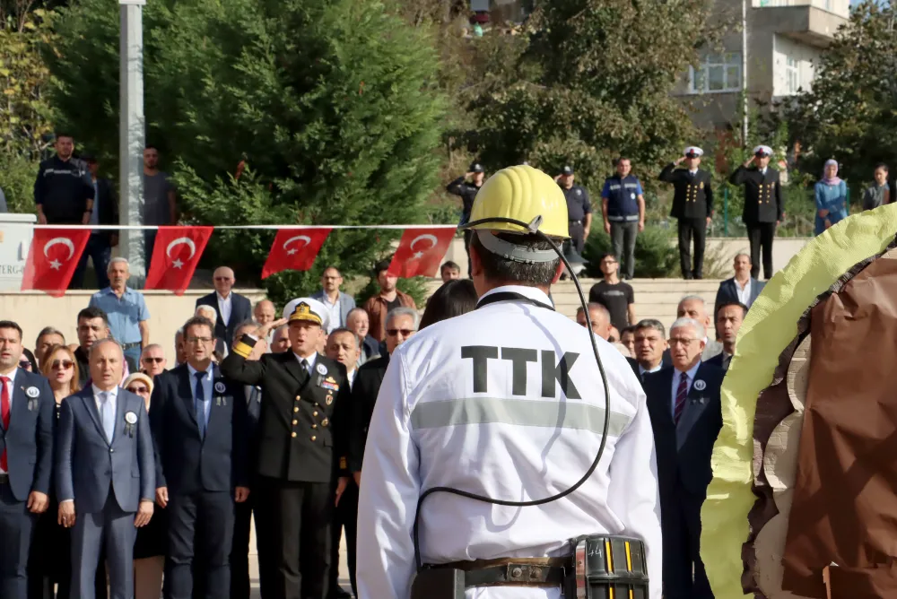 Kömürü bulan Uzunmehmet, törenle anıldı