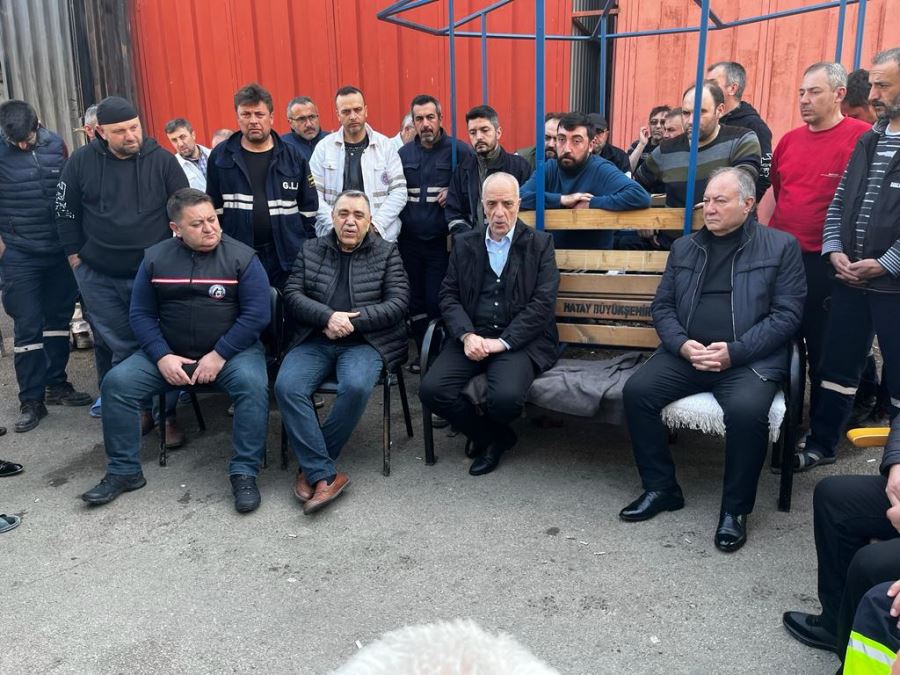 GMİS GENEL BAŞKANI YEŞİL, TÜRK-İŞ GENEL BAŞKANI ATALAY İLE MADENCİLERİ  ZİYARET ETTİ