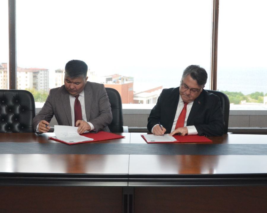 ZBEÜ İle Kırgızistan Uluslararası Üniversitesi Arasında İş Birliği Protokolü