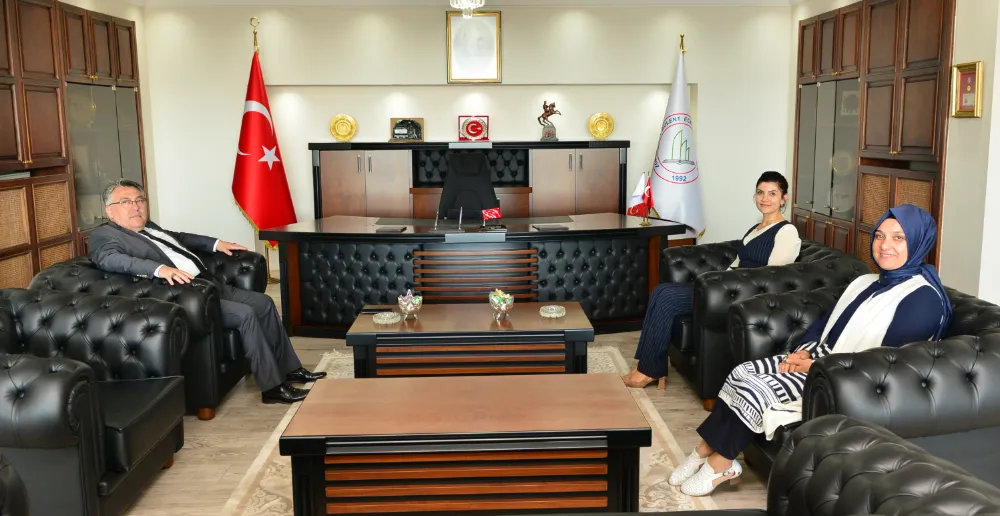 Hakimlerden Rektör Özölçer’e Ziyaret