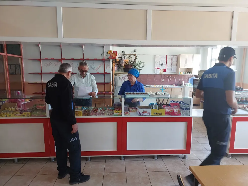 DEVREK ZABITA EKİPLERİ OKUL KANTİNLERİNİ DENETLEDİ