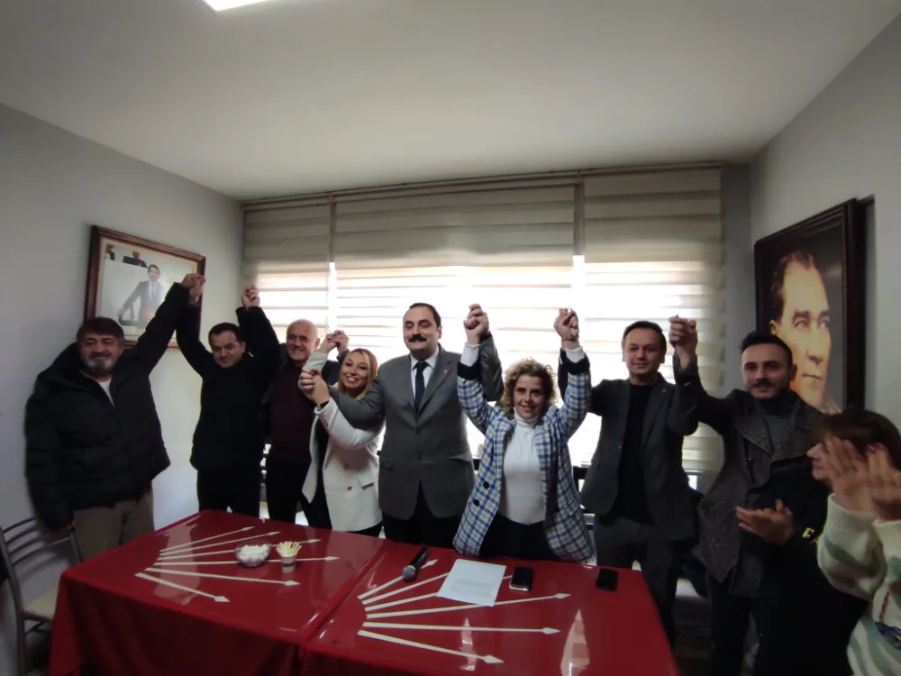 CHP Altuğ Dökmeci’yi tanıttı