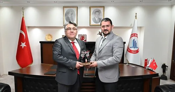 Ail Duyar
