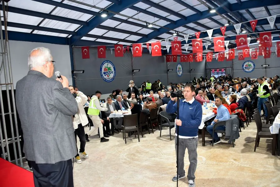  BİN BEŞ YÜZ KİŞİ, İLK ORUÇLARINI BİRLİKTE AÇTI