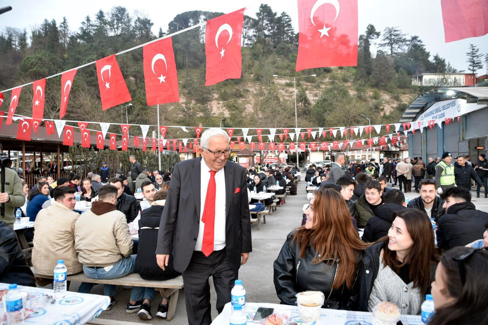 KDZ. EREĞLİ BELEDİYESİ’NİN İFTAR SOFRASI, BİRLİK BERABERLİK MASASI OLDU
