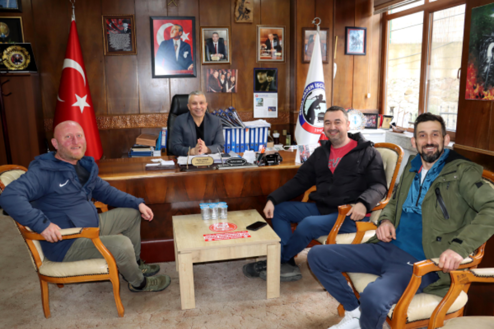 Zonguldak Kömürspor liderlerinden Demir’e ziyaret