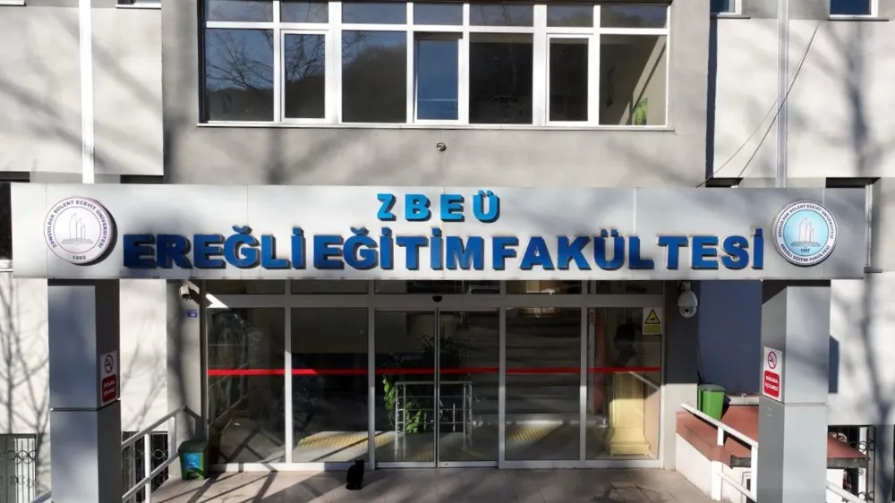 İki Bölüm Daha Akredite Edildi