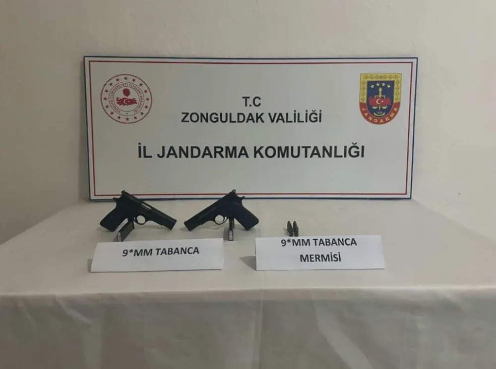 Şüpheli araçtan tabanca çıktı!