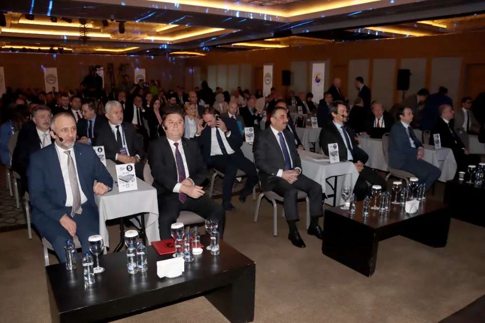 ARSLANBUĞA, ‘EKONOMİ ZİRVESİ’ PROGRAMINA KATILDI