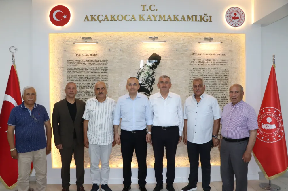 DEMİR’DEN AKCAKOCA KAYMAKAMI VE BELEDİYE BAŞKANINA ZİYARET